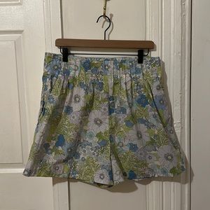 Mango retro floral high waist shorts with side zipper size XL